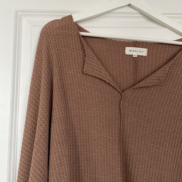 Wishlist size M/L waffle Knit Long Sleeve Top - Picture 4 of 5